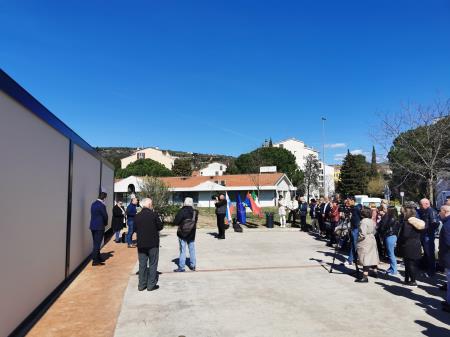 V Luciji odprli funkcionalno zasnovano nadkrito tržnico (4)